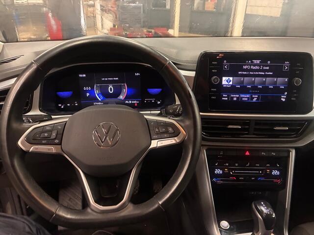 Volkswagen T-Roc 1.5 TSI 150PK AUTOMAAT! VIRTUAL DASH/LED/ADAP.CRUISE