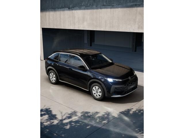 Volkswagen T-Roc Style First Edition | 'App-Connect' draadloze smartphone integratie | 30,5 cm display met 2D en 3D weergave | Achterklep, elektrisch, met sensorgestuurde opening (Easy Open)