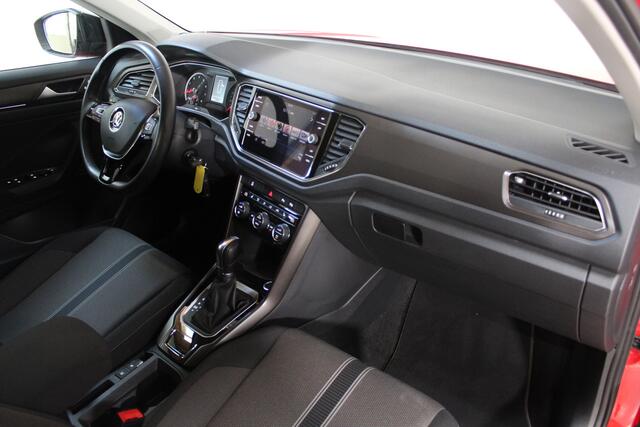 Volkswagen T-Roc 1.5 TSI Style | Navi | Carplay | Stoelverwarming
