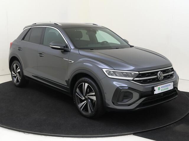 Volkswagen T-Roc 1.5 TSI R-Line | Parkeersensoren | Dodehoek detectie | Adaptieve cruise control | Digital cockpit Pro | CarPlay | Navigatie | Airco |