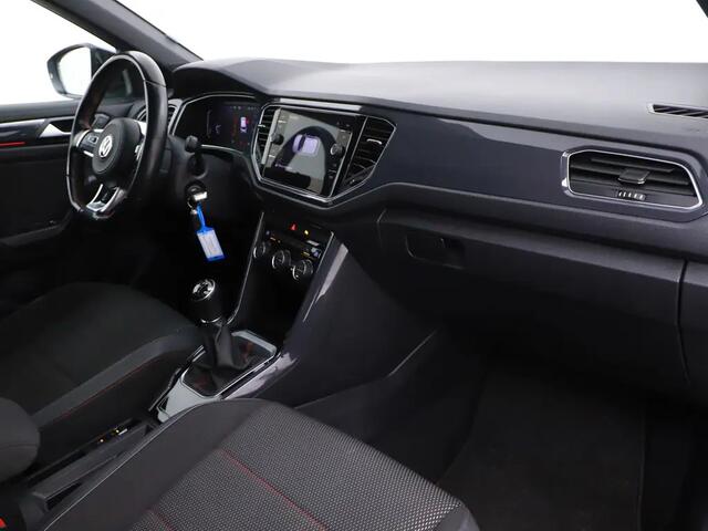 Volkswagen T-Roc 1.5 TSI Sport Xenon Navi Camera Virtuel cockpit T-haak Bj:2020