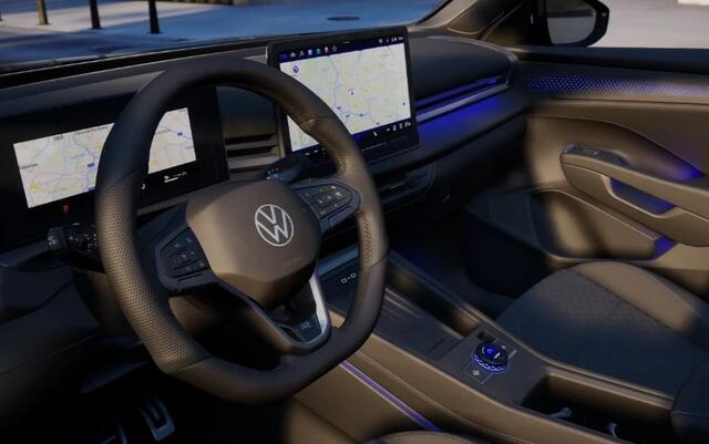 Volkswagen T-Roc 1.5 eTsi R-Line First Edition !!!Profiteer ook van 2.000 euro inruilpremie!!!