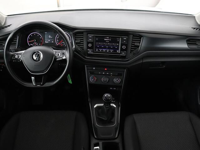 Volkswagen T-Roc 1.0 TSI | Adaptive cruise | Carplay | Airco | DAB | Bluetooth