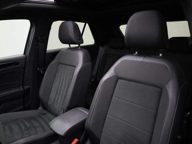 Volkswagen T-Roc 1.0TSI/110PK Style DSG · Panoramadak · Stoelverwarming · Apple/Android Car Play · Garantie t/m 03-11-2027 of 100000km.