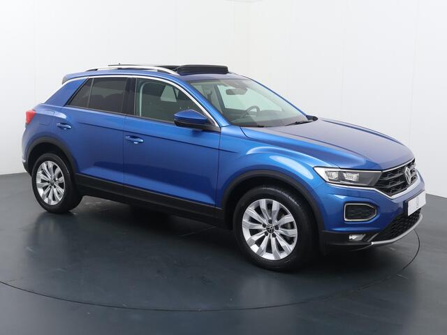 Volkswagen T-Roc 1.0 TSI Style | 110 PK | Panoramadak | Climate control | Achteruitrijcamera |