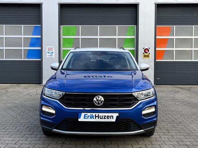 Volkswagen T-Roc TâRoc 1.5 TSI DSG / Luxe uitvoering / CarPlay ACC / Trekhaak