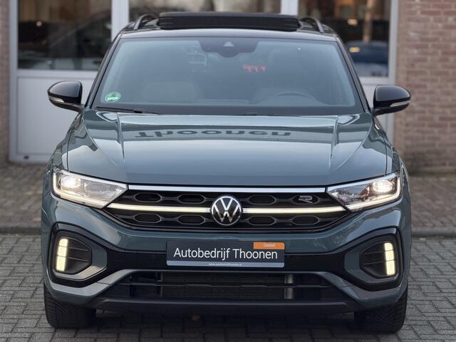 Volkswagen T-Roc 1.5 TSI R-Line Business | Pano | Trekhaak | Camera