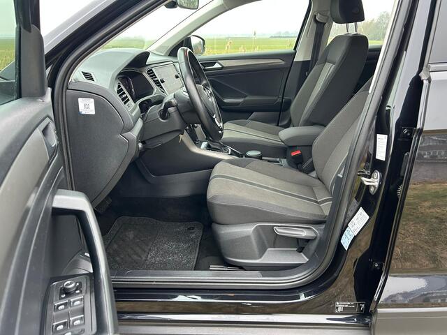 Volkswagen T-Roc 1.5 TSI Sport Virtual Cockpit / Camera / Trekhaak