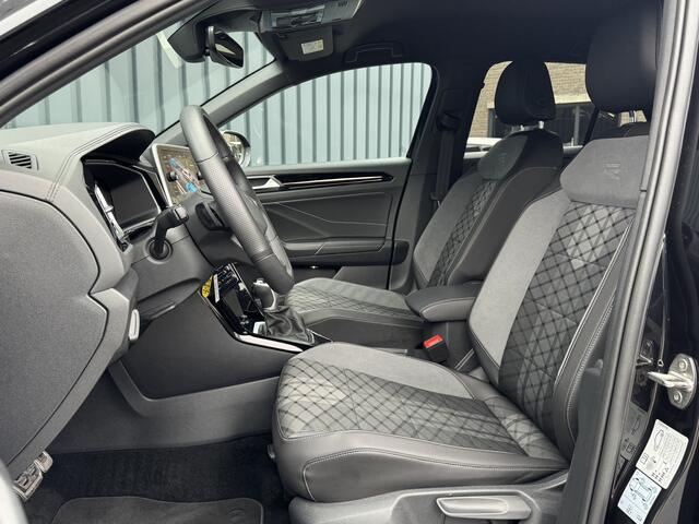 Volkswagen T-Roc 1.5 TSI R-Line Business | Black Style | Trekhaak afnb. | 19'' | IQ Light | Side Assist | Prijs Rijklaar!!
