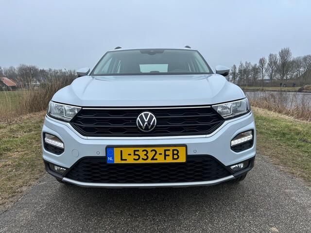 Volkswagen T-Roc 1.5 TSI Style Adaptive cruise / Trekhaak / Automaat