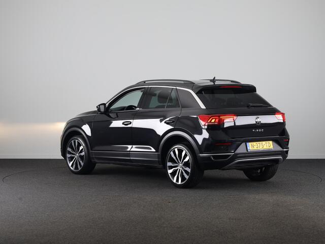 Volkswagen T-Roc 1.0 TSI Style | Parkeersensoren (Park assist) | Adaptieve cruise control | Carplay & Android auto |