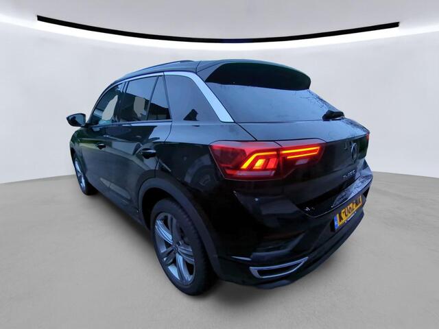 Volkswagen T-Roc 1.5 TSI R-Line / AUTOMAAT/ TREKHAAK/ DIGITAL DASH/ PARK. SENSOREN/ NAVI/ CLIMA/ STOELVERWARM./ CRUISE/
