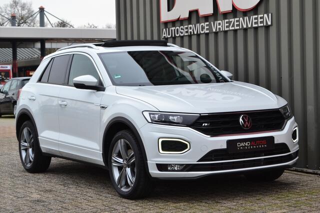 Volkswagen T-Roc 1.5 TSI DSG R-Line Pano/Camera/LED/Trekhaak