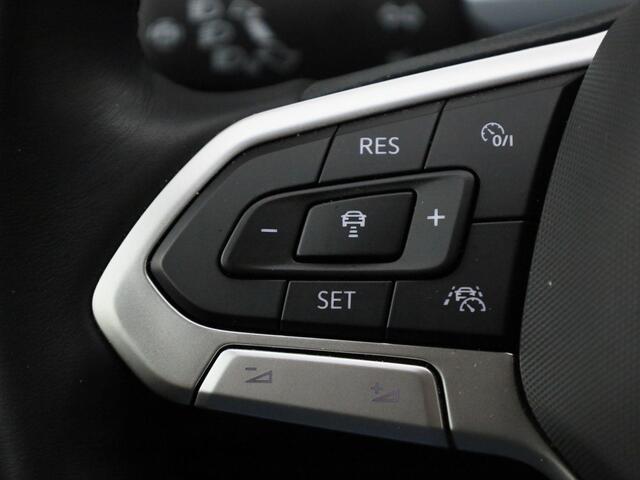 Volkswagen T-Roc 1.0 TSI 116PK Goal · Apple/Android Car Play · Navigatie · P-Sensoren · Dodehoek Detectie · Garantie t/m 13-02-2027