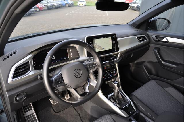 Volkswagen T-Roc 1.5 TSI DSG Life ACC LED NAVI DAB