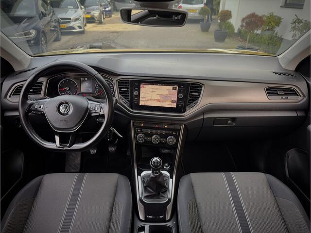 Volkswagen T-Roc 1.0 TSI STYLE NAVI AIRCO APPLE-CARPLAY LED LMV PDC
