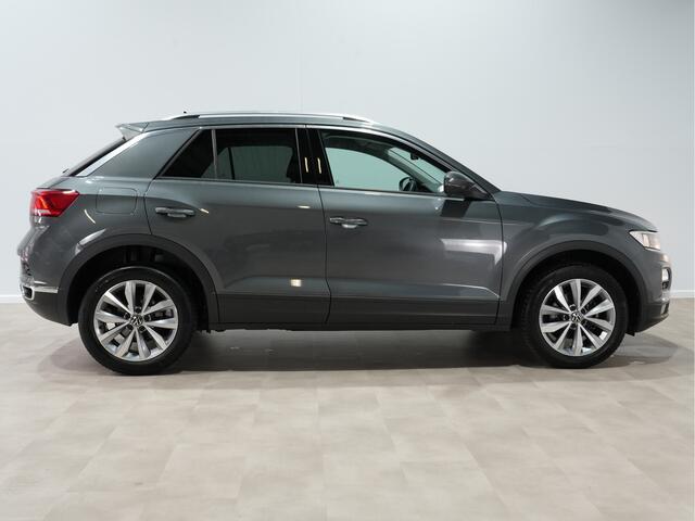 Volkswagen T-Roc 1.0 TSI 110pk Style Navigatie Camera Stoelverw. Acc Android/Carplay 113