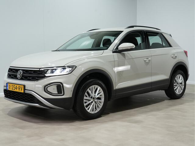 Volkswagen T-Roc 1.5 TSI 150pk DSG Life Business Trekhaak Navi Stoelverw. Parkass. Android/Carplay 297
