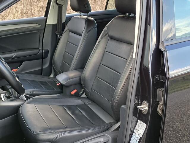 Volkswagen T-Roc 1.5 TSI Style /Leer/Stoelverw./Navi/Clima/Park. hulp/16"/