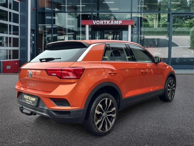 Volkswagen T-Roc 1.0 TSI CAMERA/STOELVERW/LANE-ASS/FRONT-ASS