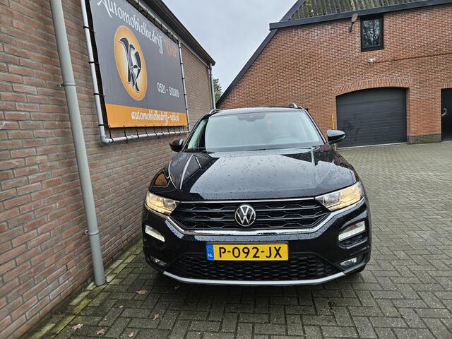 Volkswagen T-Roc 1.5 TSI Style Business