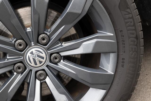 Volkswagen T-Roc 1.5 TSI | 2X R-Line | PANO | CAMERA