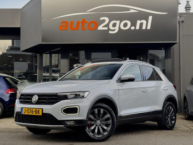 Volkswagen T-Roc 1.5 TSI AUT7 150PK PANODAK NAVI CAMERA DIGI-DASH APPLE-CARPLAY LED LMV PDC