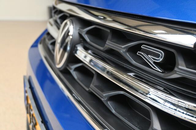 Volkswagen T-Roc Cabrio 1.5 TSI 150pk R-Line | IQ. Light | Keyless | Trekhaak | 100% (Dealer) onderhouden label