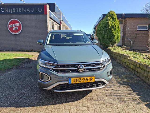 Volkswagen T-Roc 1.5 Style Automaat, Climatronic, Digitaal Ins
