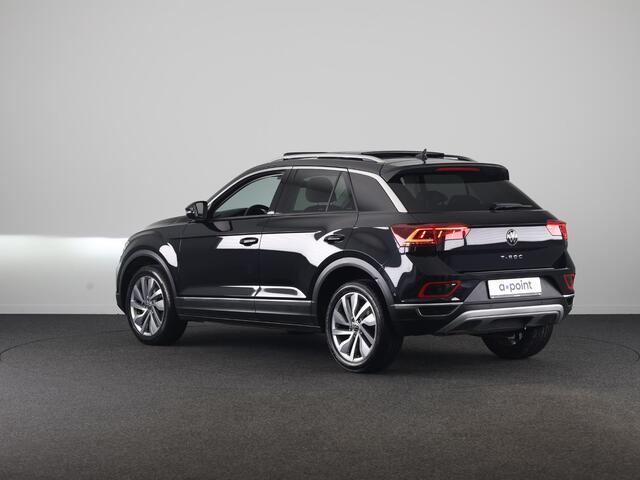 Volkswagen T-Roc 1.5 TSI Style 150 PK DSG | Panorama dak | Keyless entry/start | Matrix koplampen | Stoelverwarming | 18" LM velgen |