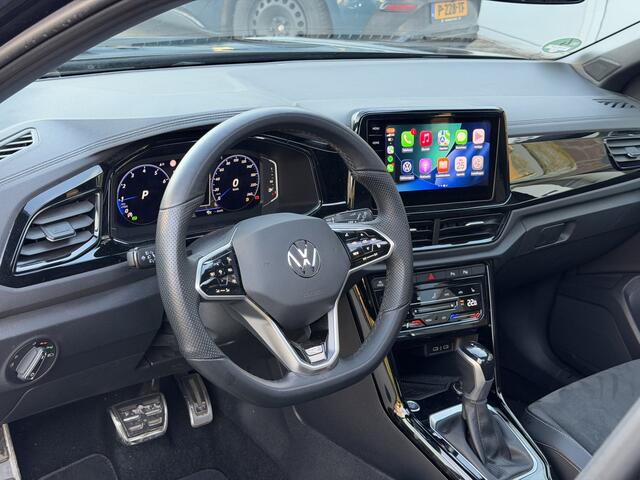 Volkswagen T-Roc 1.5 TSI R-Line | Trekhaak | Pano | 19" | Stuurverwarming