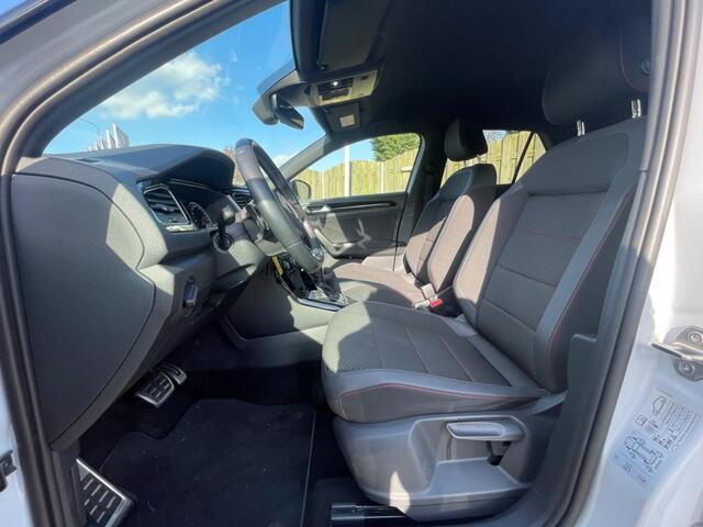 Volkswagen T-Roc 1.5TSI 150pk DSG Sport Black Style | ACC | Side -/ Lane assist |