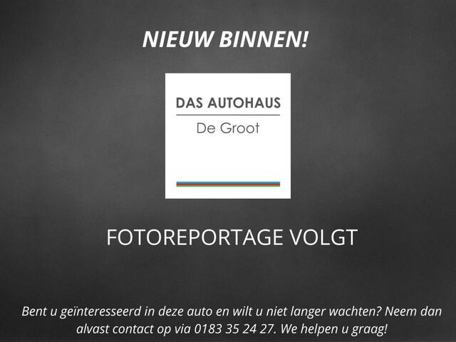 Volkswagen T-Roc 1.5TSI 150pk DSG Sport Black Style | ACC | Side -/ Lane assist |