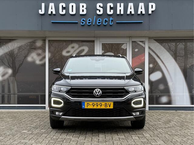Volkswagen T-Roc 1.5 TSI Sport Automaat / Carplay / Navi / 18" LM / Adap. Cruise. / Parkeersensoren v+a