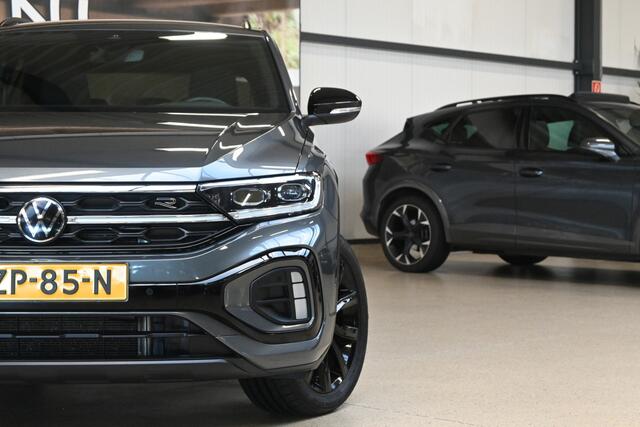 Volkswagen T-Roc 1.5 TSI 150pk R-Line Business+ | IQ. Light | Camera | Trekhaak | 100% (Dealer) onderhouden label