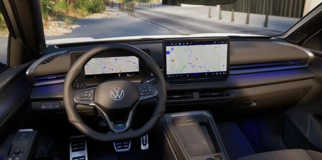 Volkswagen T-Roc 1.5 eTsi R-Line First Edition