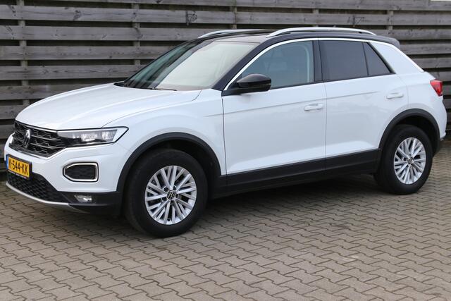 Volkswagen T-Roc 1.0 TSI Style Business / Navi / Climate / Stoelverwarming / Trekhaak
