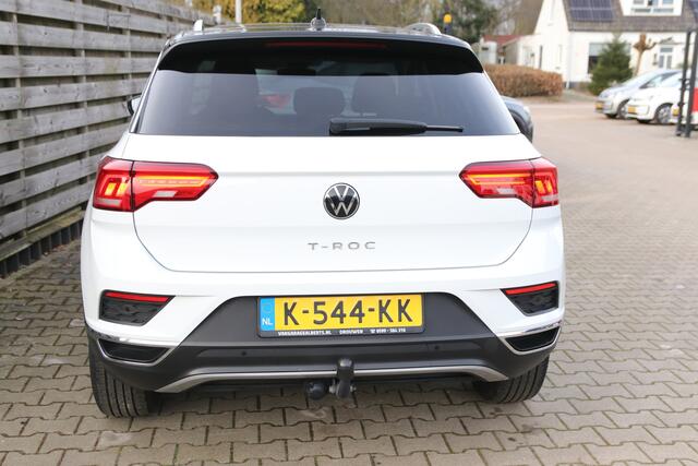 Volkswagen T-Roc 1.0 TSI Style Business / Navi / Climate / Stoelverwarming / Trekhaak
