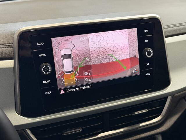 Volkswagen T-Roc 1.5 TSI 150PK EVO ADAP.CRUISE LED 18''LMV VIR.COCKPIT STOEL/.VERW. CAMERA TREKHAAK LMV 03.2025 HALF LEDER DODE.HOEK.DET ?Top Auto's Wijchen , 30 Jaar Specialist in Volkswagen : Alle Type's : R-Line Edition / Style / First Edition / Highline / Life , Zowe