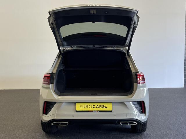 Volkswagen T-Roc 1.5 TSI 150pk DSG R-Line | Camera | Navigatie /Apple Carplay/Android Auto | Climate Control | Electrische kofferbak | Led | Dab | Adaptive Cruise Control