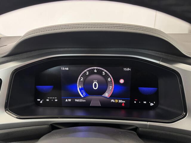 Volkswagen T-Roc 1.0 TSI Life | Stoelverwarming | Navigatie | Climate Control | Parkeersensoren V+A |