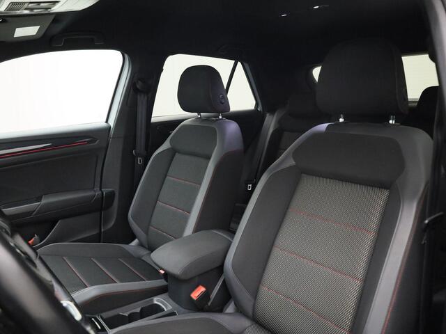 Volkswagen T-Roc 1.5TSI/150PK DSG Sport · Navigatie · Apple/Android Car Play · Trekhaak