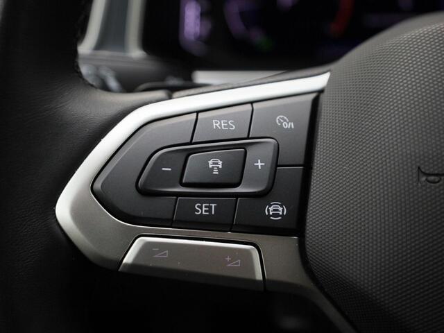 Volkswagen T-Roc 1.5TSI/150PK Style DSG · Navigatie · Apple/Android Car Play · Trekhaak · Stoelverwarming · Garantie tot januari 2027