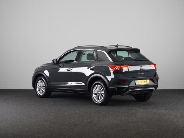 Volkswagen T-Roc 1.0 TSI Style | Parkeersensoren voor en achter | Cruise controle adaptief | Apple Carplay en Android auto |