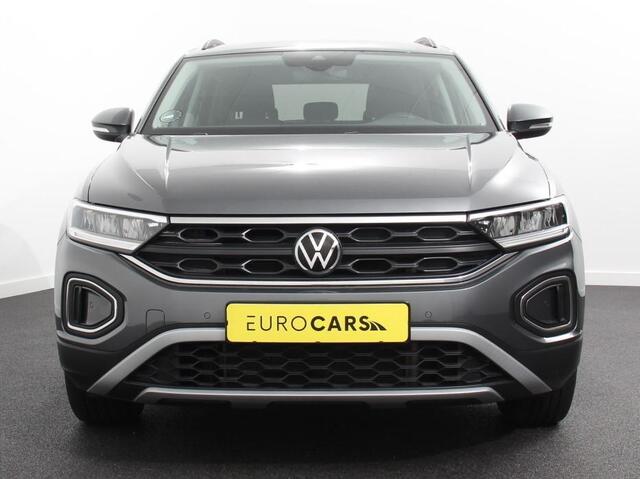 Volkswagen T-Roc 1.5 TSI 150pk DSG Life | Navigatie | Apple Carplay/Android Auto | Adaptive Cruise Control | Trekhaak | Parkeersensoren | Stoelverwarming | Ledverlichting | Getinte ramen | Climate Control |