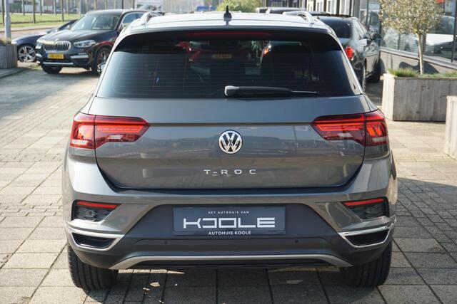 Volkswagen T-Roc 1.5 TSI Sport | ACC | digi cockpit | trekhaak