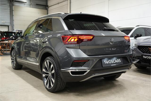 Volkswagen T-Roc 2.0 TSI 190PK 4Motion Sport DSG * Pano - Virtual - 19" - Beats - Leder - ACC - Blind Spot *