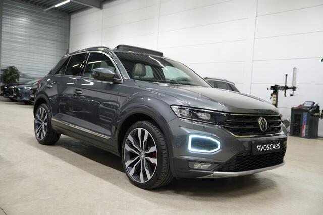 Volkswagen T-Roc 2.0 TSI 190PK 4Motion Sport DSG * Pano - Virtual - 19" - Beats - Leder - ACC - Blind Spot *