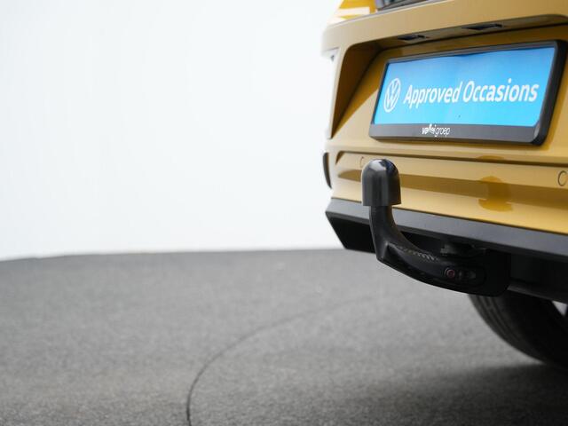 Volkswagen T-Roc 1.5 TSI 150 pk DSG Sport Business R / R-Line | Trekhaak | Achteruitrijcamera | Navigatie