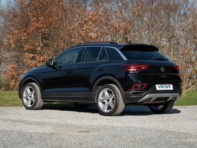 Volkswagen T-Roc 1.0 TSI Life Business // carplay // camera // verwarmde voorstoelen